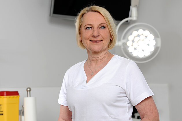 Frau Doris Kiesewetter, Arzthelferin in der Frauenarztpraxis am Stachus